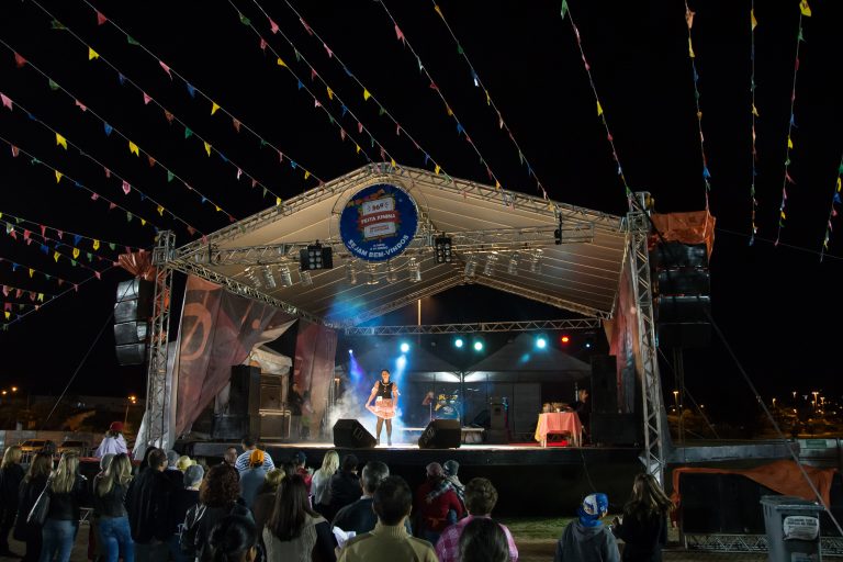foto-alexandre-lombardi20150530-miss-festa-junina-2